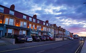 Royal Hotel Whitley Bay 3*